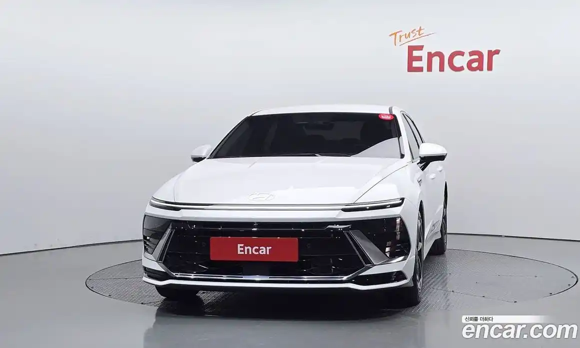 Hyundai Sonata 2024 2.0 Автомат в Москве № 1008329, фото 3