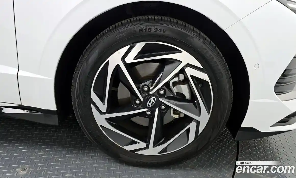 Hyundai Sonata 2024 2.0 Автомат в Москве № 1008329, фото 5