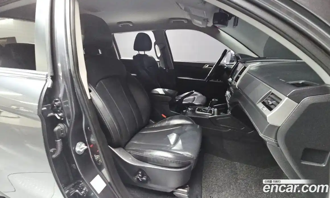 SsangYong Rexton 2018 2.2 Автомат в Москве № 1011162, фото 11