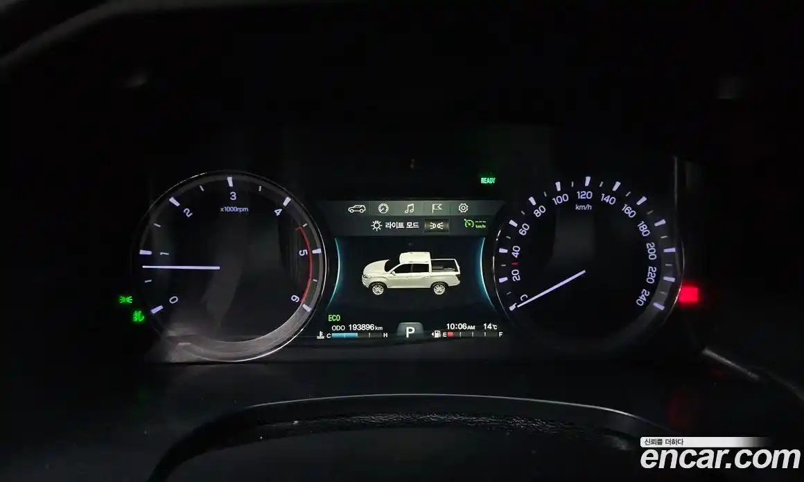 SsangYong Rexton 2018 2.2 Автомат в Москве № 1011162, фото 8