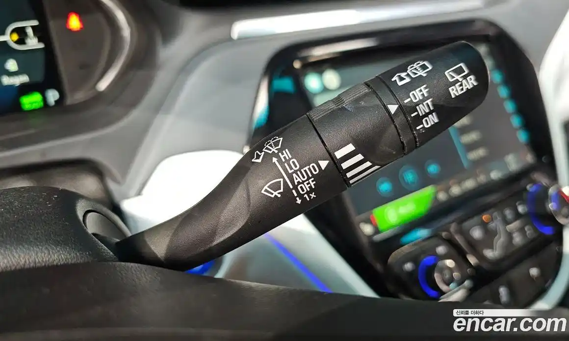 Chevrolet Bolt EV 2019 0.2 Автомат в Москве № 1012071, фото 18