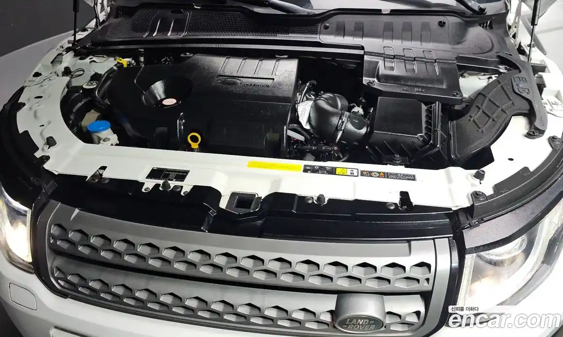 Land Rover Range-Rover Evoque 2017 2.0 гидро в Москве № 1013325, фото 6