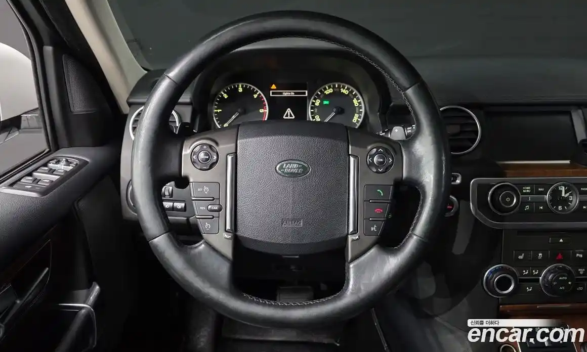 Land Rover Discovery 2015 3.0 гидро в Москве № 1013555, фото 12