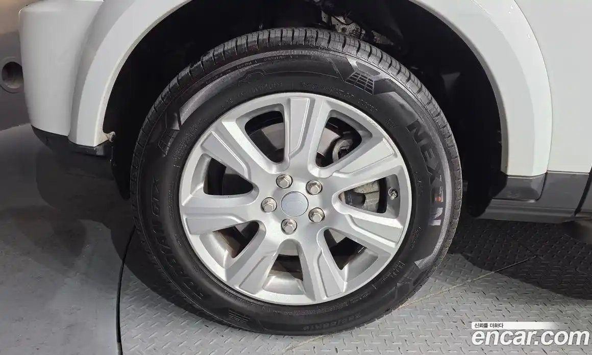 Land Rover Discovery 2015 3.0 гидро в Москве № 1013555, фото 4