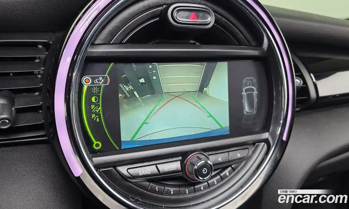 Mini Cooper 2016 1.5 гидро в Москве № 1014052, фото 16