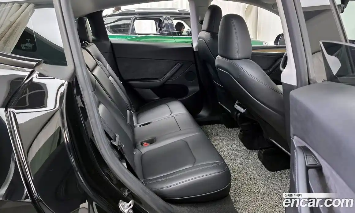 Tesla Model Y 2023 0.2 гидро в Москве № 1014237, фото 12