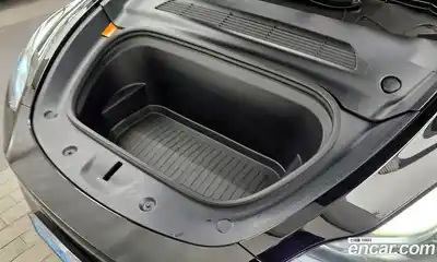 Tesla Model Y 2023 0.2 гидро в Москве № 1014237, миниатюра 6