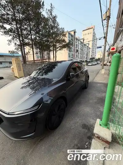 Tesla Model Y 2025 гидро в Москве № 1014331, миниатюра 2