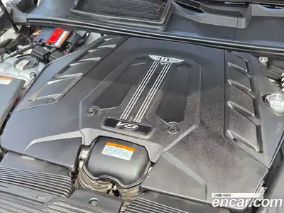 Bentley Bentayga 2023 4.0 гидро в Москве № 1016051, миниатюра 6