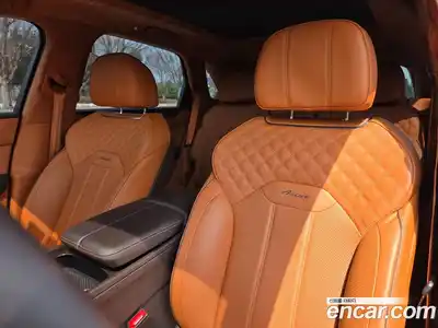 Bentley Bentayga 2023 4.0 гидро в Москве № 1016051, миниатюра 10
