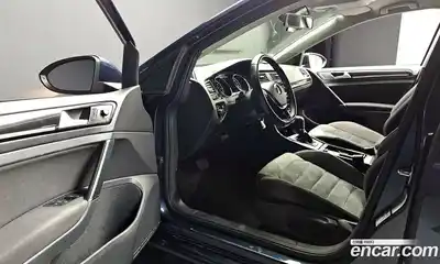 Volkswagen Golf 2015 1.6 гидро в Москве № 136334, миниатюра 12