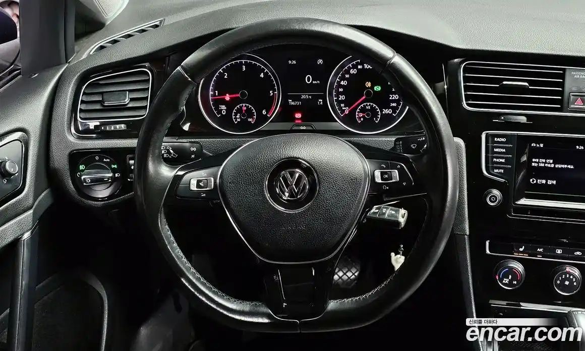 Volkswagen Golf 2015 1.6 гидро в Москве № 136334, фото 15
