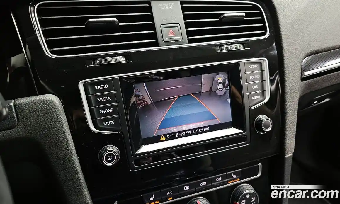 Volkswagen Golf 2015 1.6 гидро в Москве № 136334, фото 17