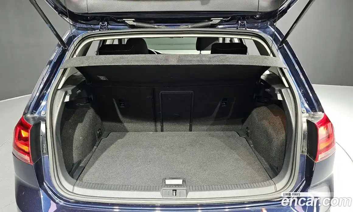 Volkswagen Golf 2015 1.6 гидро в Москве № 136334, фото 20
