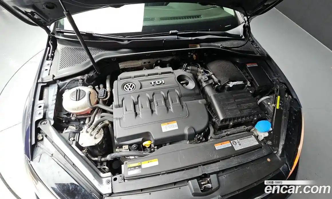 Volkswagen Golf 2015 1.6 гидро в Москве № 136334, фото 6