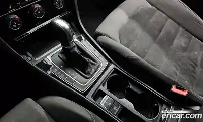 Volkswagen Golf 2015 1.6 гидро в Москве № 136334, миниатюра 9
