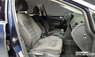 Volkswagen Golf 2015 1.6 гидро в Москве № 136334, миниатюра 10