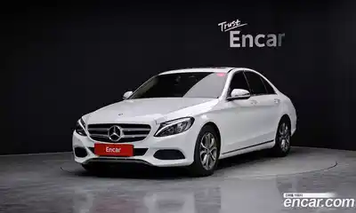 Mercedes-Benz C-Class, 2015