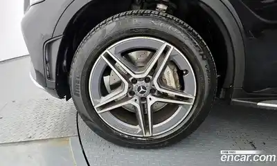 Mercedes-Benz GLC-Class 2022 2.0 гидро в Москве № 138175, миниатюра 5