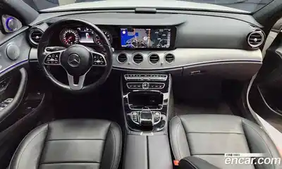 Mercedes-Benz E-Class 2018 2.0 гидро в Москве № 139115, миниатюра 7
