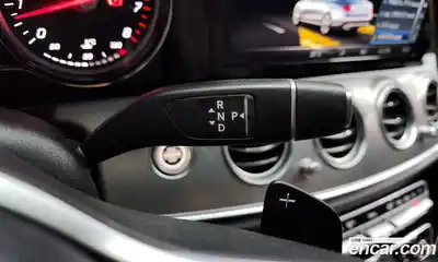 Mercedes-Benz E-Class 2018 2.0 гидро в Москве № 139115, миниатюра 9