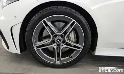 Mercedes-Benz CLS-Class 2022 2.0 гидро в Москве № 142546, миниатюра 5