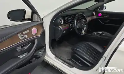 Mercedes-Benz E-Class 2017 2.0 гидро в Москве, миниатюра 11