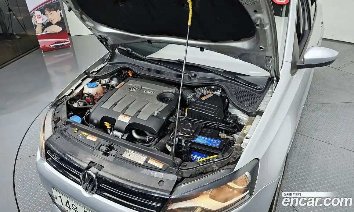 Volkswagen Polo 2014 1.6 гидро в Москве № 156151, фото 6