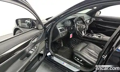 BMW 7-Series 2018 3.0 гидро в Москве № 158844, миниатюра 10