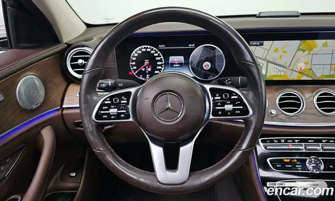 Mercedes-Benz E-Class 2020 2.0 гидро в Москве, фото 14
