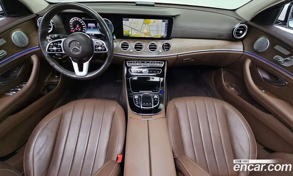 Mercedes-Benz E-Class 2020 2.0 гидро в Москве, фото 7
