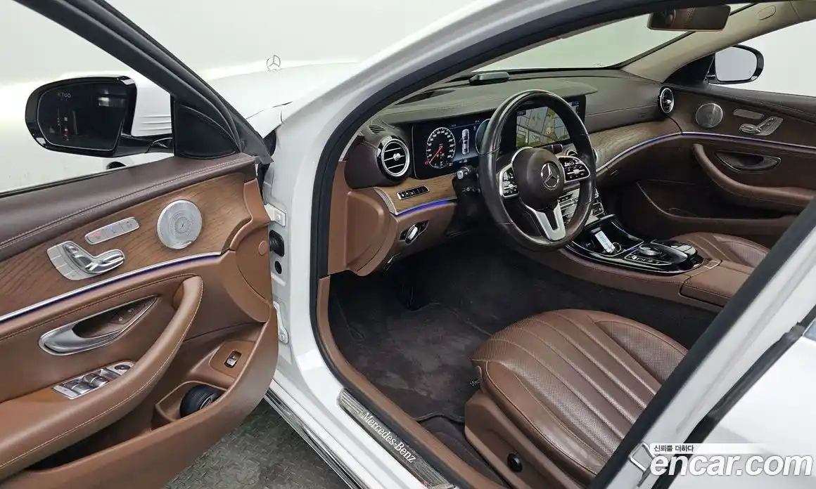 Mercedes-Benz E-Class 2020 2.0 гидро в Москве, фото 10