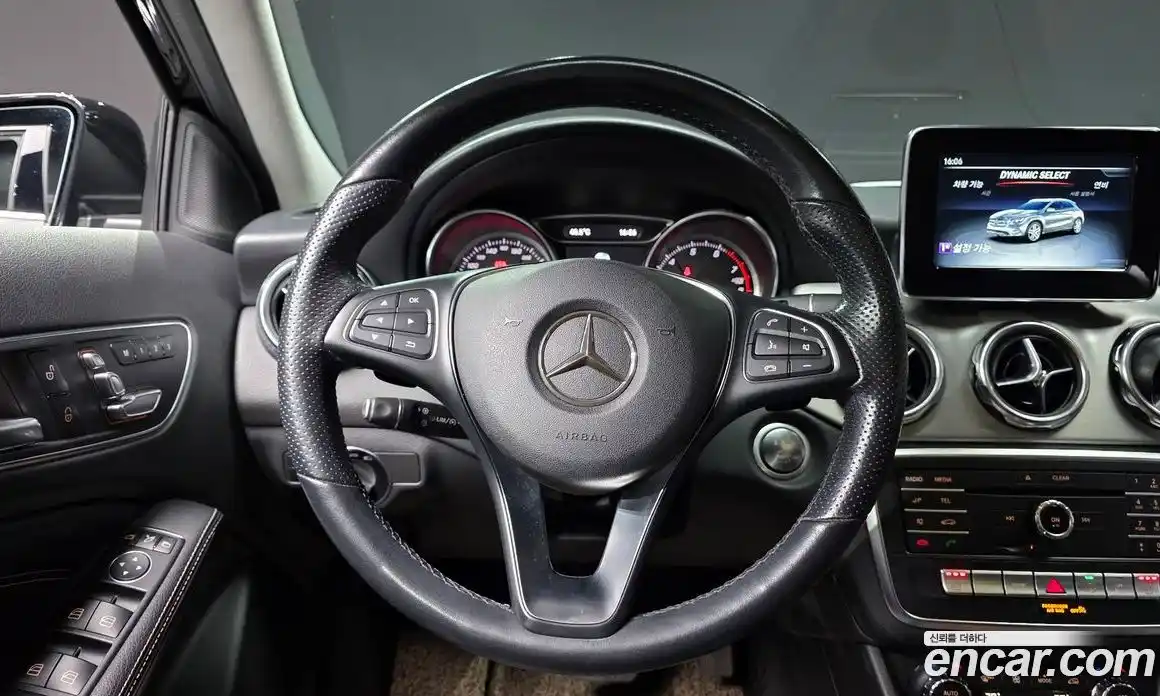Mercedes-Benz GLA-Class 2018 2.0 гидро в Москве № 160690, фото 14