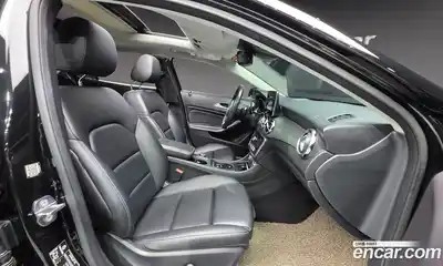 Mercedes-Benz GLA-Class 2018 2.0 гидро в Москве № 160690, миниатюра 10