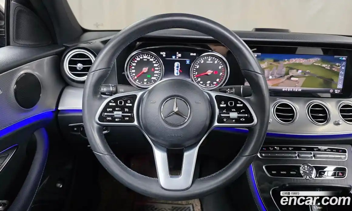 Mercedes-Benz E-Class 2020 2.0 гидро в Москве, фото 13