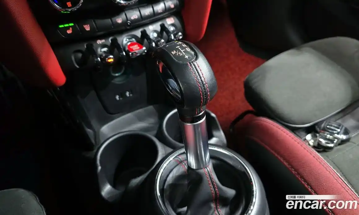 Mini Cooper 2018 2.0 гидро в Москве № 161450, фото 9