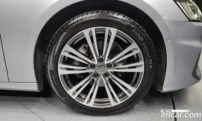 Audi A6 2021 2.0 гидро в Москве № 163459, миниатюра 5