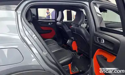 Volvo XC40 2019 2.0 гидро в Москве № 164658, миниатюра 12