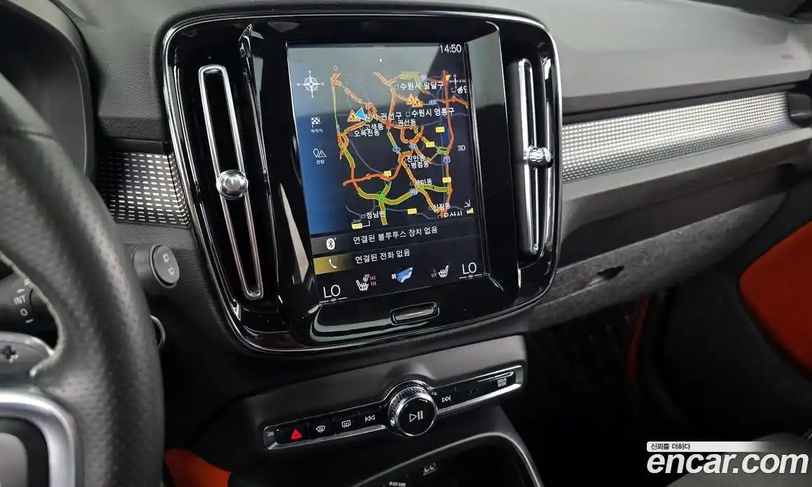 Volvo XC40 2019 2.0 гидро в Москве № 164658, фото 14