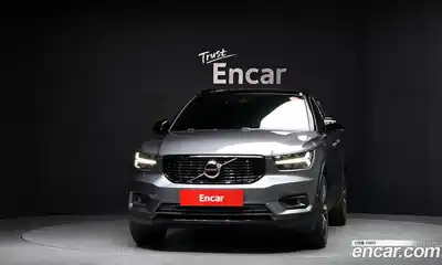 Volvo XC40 2019 2.0 гидро в Москве № 164658, миниатюра 3