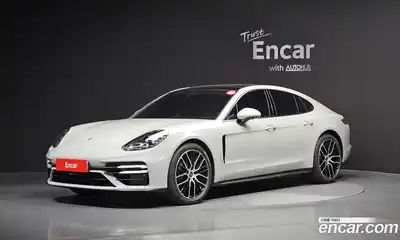 Porsche Panamera, 2021