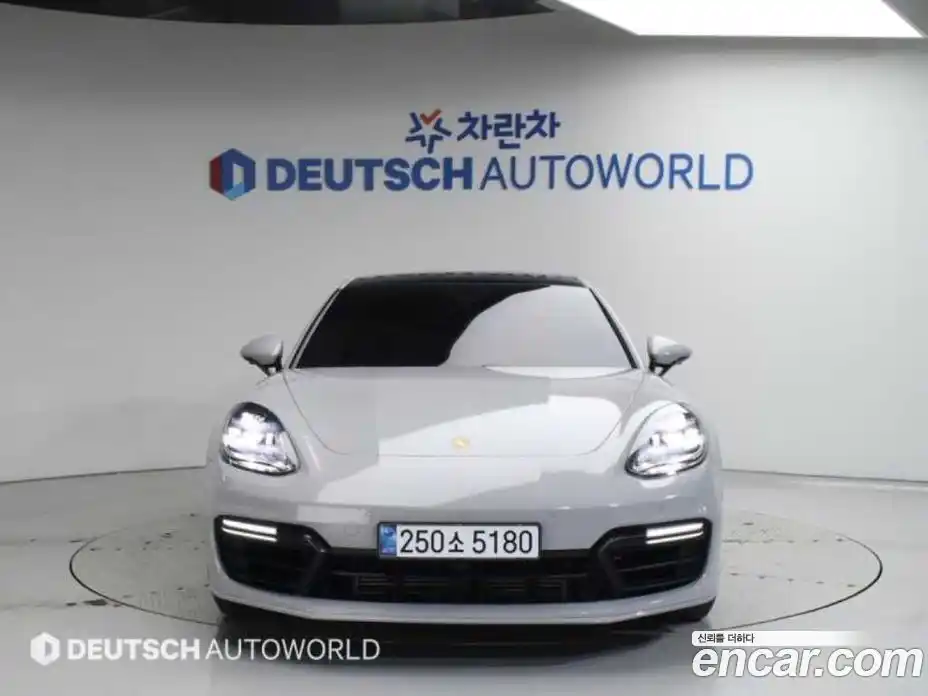 Porsche Panamera 2018 3.0 гидро в Москве № 165414, фото 3