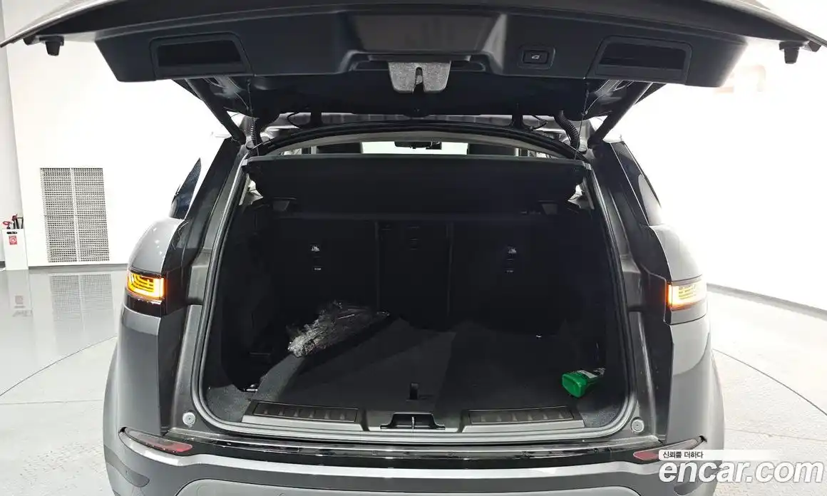 Land Rover Range-Rover Evoque 2019 2.0 гидро в Москве № 165995, фото 19
