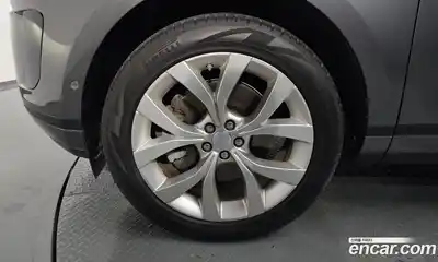 Land Rover Range-Rover Evoque 2019 2.0 гидро в Москве № 165995, миниатюра 4