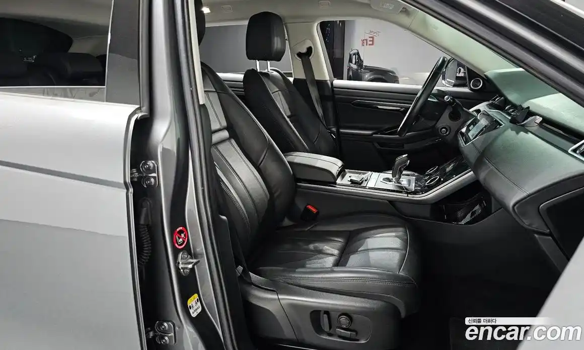 Land Rover Range-Rover Evoque 2019 2.0 гидро в Москве № 165995, фото 9