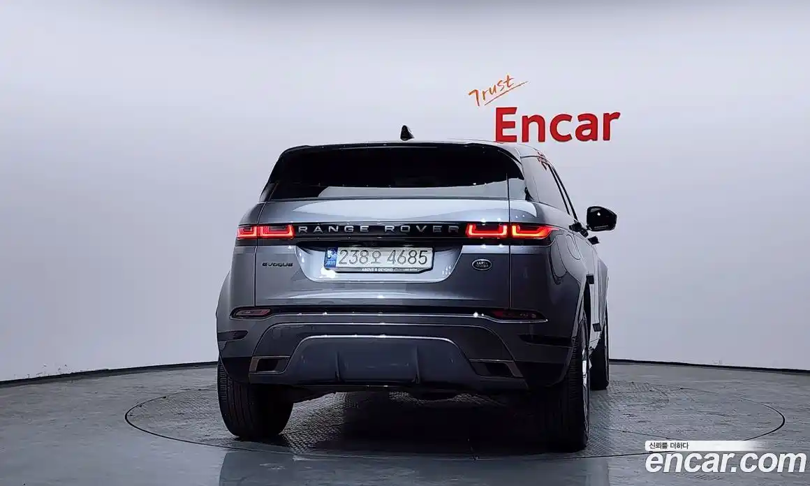 Land Rover Range-Rover Evoque 2021 2.0 гидро в Москве № 166237, фото 4