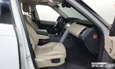 Land Rover Discovery 2021 3.0 гидро в Москве № 166293, миниатюра 11