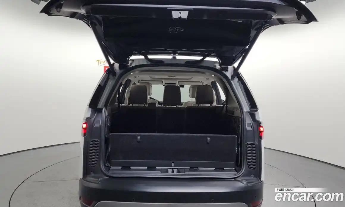 Land Rover Discovery 2021 3.0 гидро в Москве № 166293, фото 20