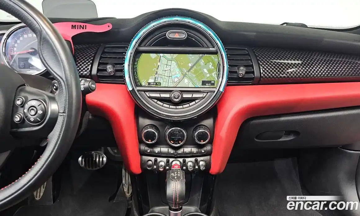 Mini Cooper 2016 2.0 гидро в Москве № 167215, фото 14
