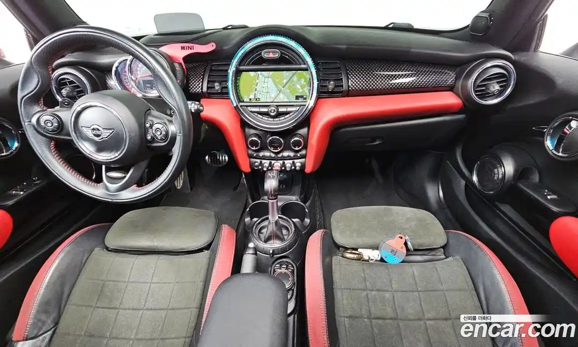 Mini Cooper 2016 2.0 гидро в Москве № 167215, фото 7